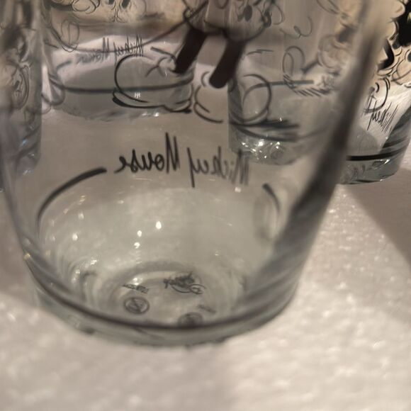Disney Store Mickey Mouse Signature Glasses, Set of 4 brand new sealed - Picture 4 of 7